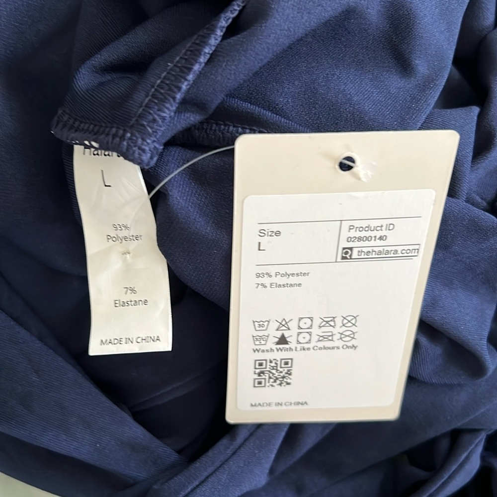 NWT Halara Women's V Neck Wrapped Tie Side Work Blouse Color: Dark Sapphire - Picture 7 of 8